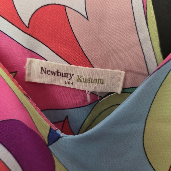 Abstract Sleeveless Women's Top Size Small - Picture 2 of 8